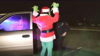 Silly 'Grinch' video helps Tucson police warn shoppers about holiday stinkers